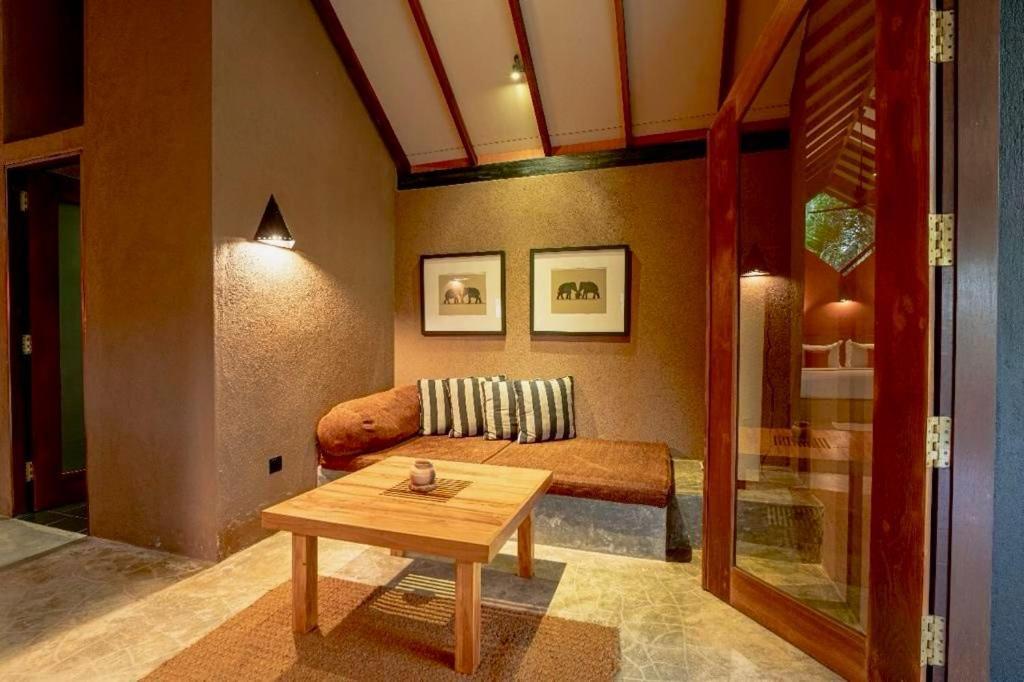 Nisala Villas Hikkaduwa Εξωτερικό φωτογραφία